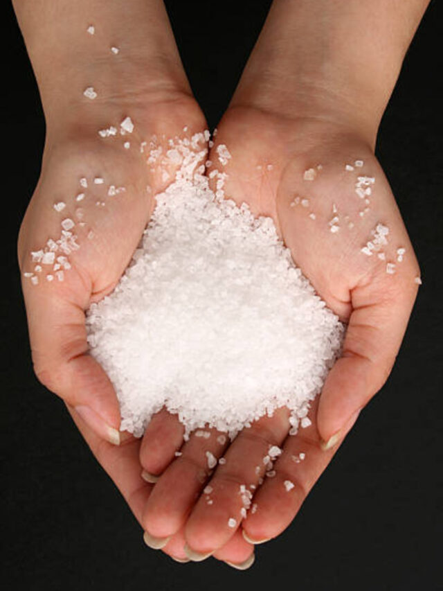 8 Warning Signs You Are Eating Too Much Salt