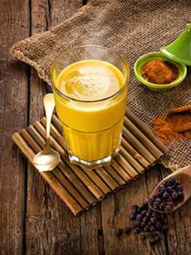 Turmeric Milk: 10 Amazing Health Benefits