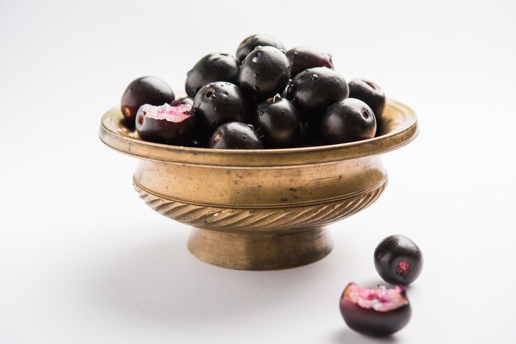 Health Benefits of Kala Jamun-black-plum-sdoctor spot